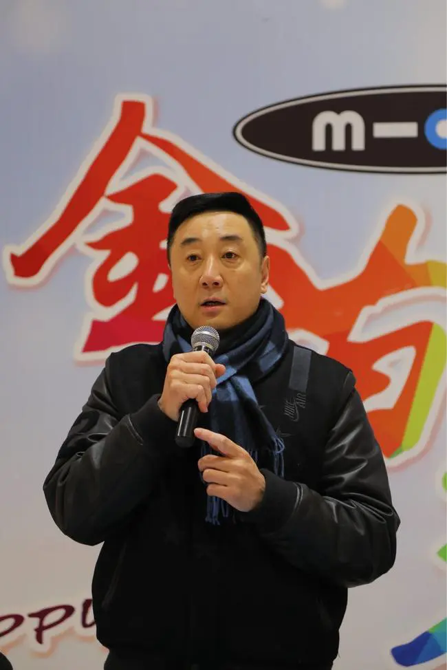 青少年学生篮球训练营发言稿_2